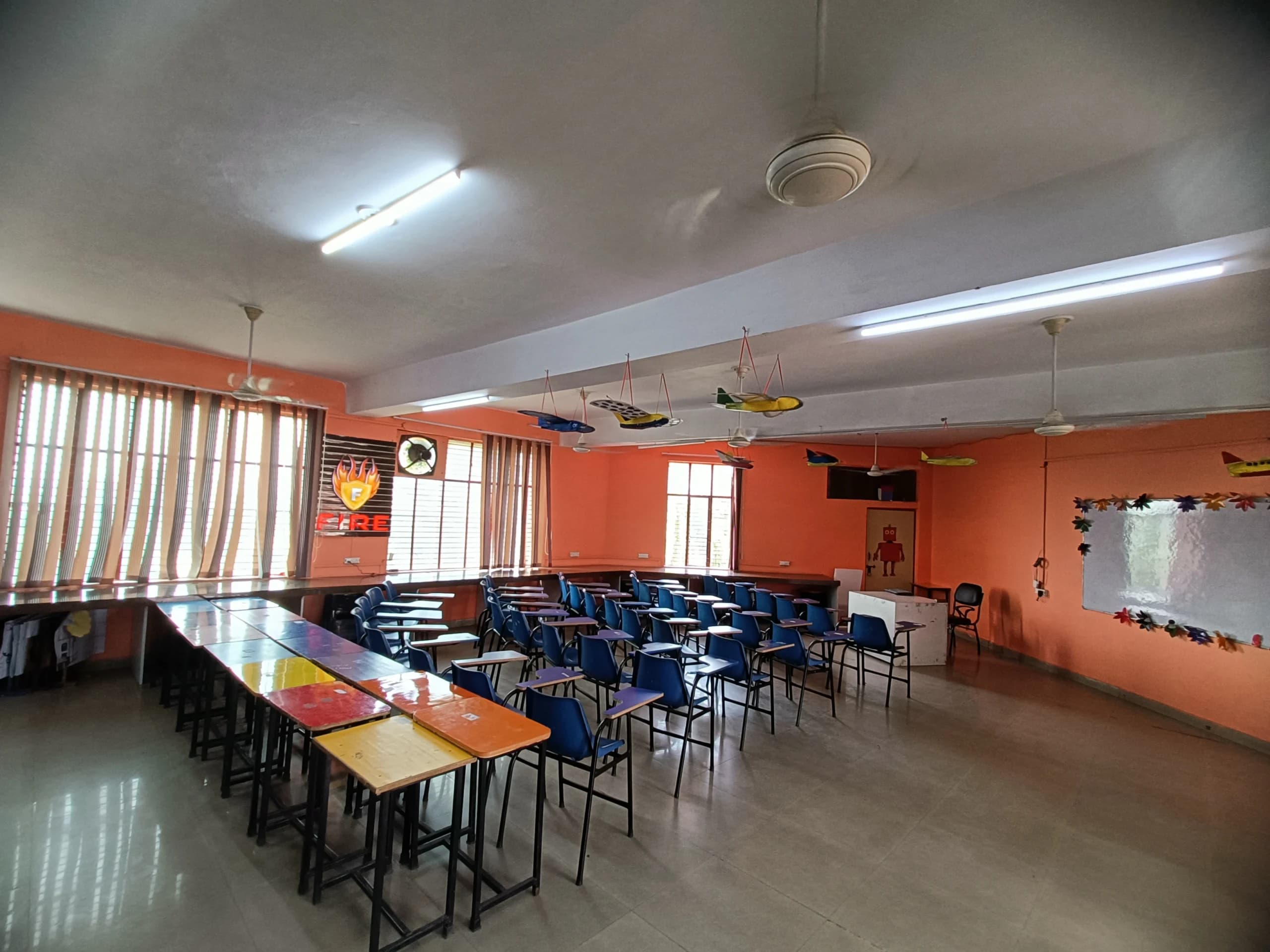 Alpine Public School, Khurja