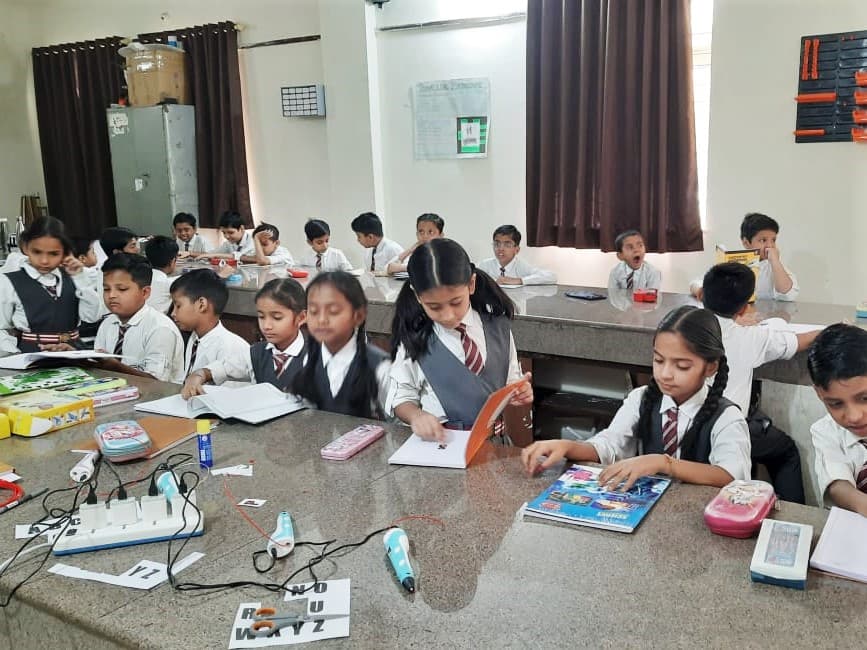 AMI Shishu Mandir students learning through hands-on robotics